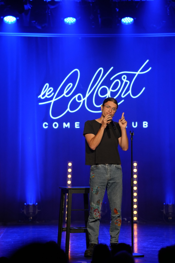Cleo Apruzzese, Comedy Club Intérieur Queer